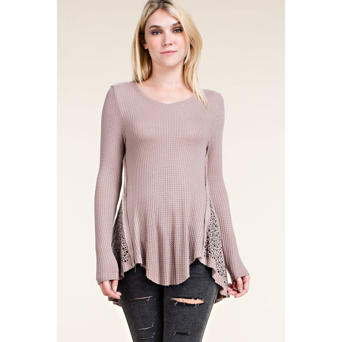 LONG SLEEVE TOP WITH WINGS AND STONES