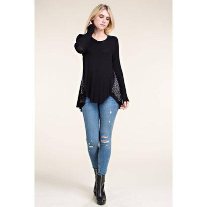 LONG SLEEVE TOP WITH WINGS AND STONES
