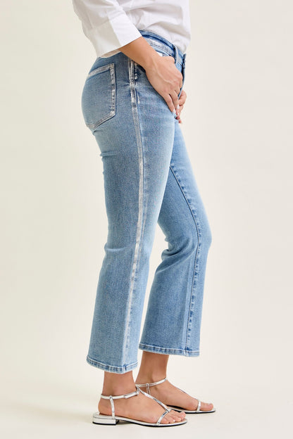 Judy Blue Chrome Kiss Foil Kick Flare Jeans 881109