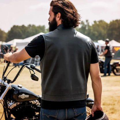Hot Leathers VSM1057 Men’s Black 'Mexican Blanket' Motorcycle Club Style Conceal and Carry Leather Biker Vest