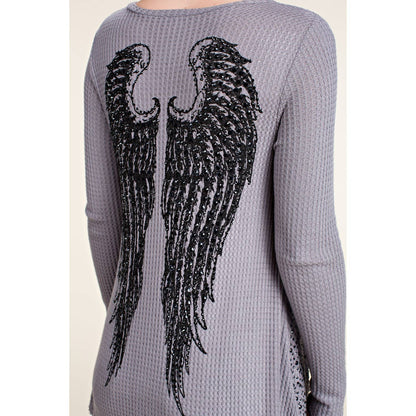LONG SLEEVE TOP WITH WINGS AND STONES