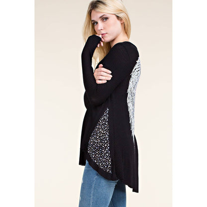 LONG SLEEVE TOP WITH WINGS AND STONES
